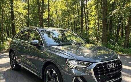 Audi Q3, 2022 год, 2 420 000 рублей, 3 фотография