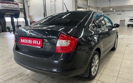 Skoda Rapid I, 2015 год, 990 000 рублей, 2 фотография