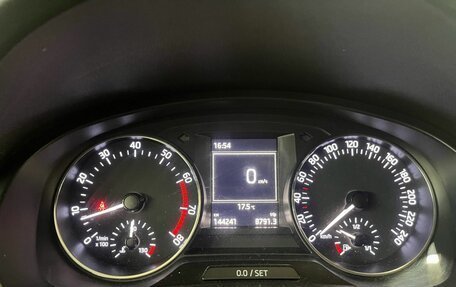 Skoda Rapid I, 2015 год, 990 000 рублей, 7 фотография