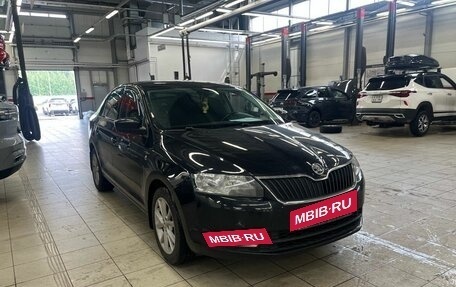 Skoda Rapid I, 2015 год, 990 000 рублей, 8 фотография