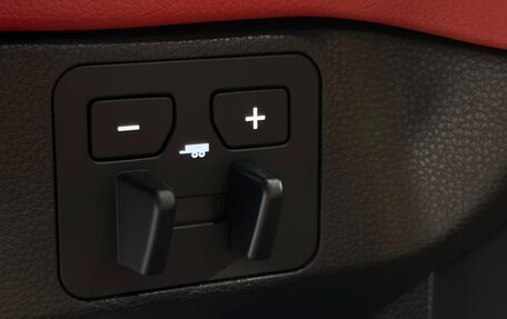 Toyota Tundra, 2025 год, 12 250 000 рублей, 29 фотография