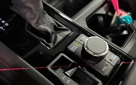 Toyota Tundra, 2025 год, 12 250 000 рублей, 23 фотография