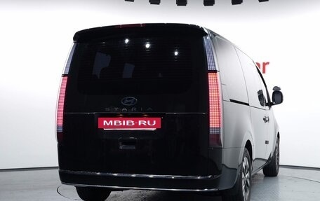 Hyundai Staria, 2025 год, 4 800 000 рублей, 4 фотография