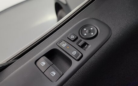 Hyundai Staria, 2025 год, 4 800 000 рублей, 28 фотография