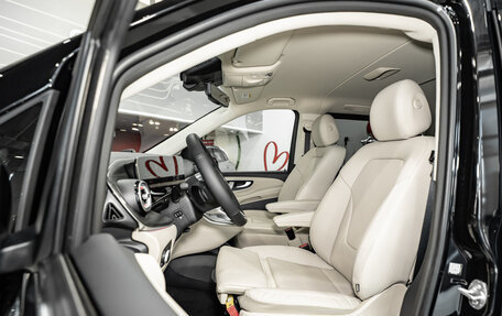 Mercedes-Benz V-Класс, 2026 год, 14 111 000 рублей, 12 фотография