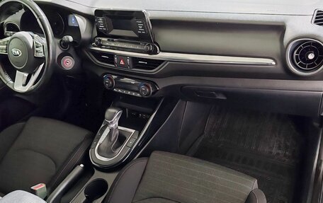 KIA Cerato IV, 2019 год, 1 570 000 рублей, 15 фотография