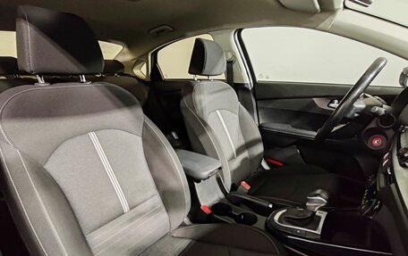 KIA Cerato IV, 2019 год, 1 570 000 рублей, 16 фотография