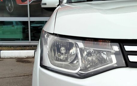 Mitsubishi Outlander III рестайлинг 3, 2013 год, 1 536 000 рублей, 9 фотография