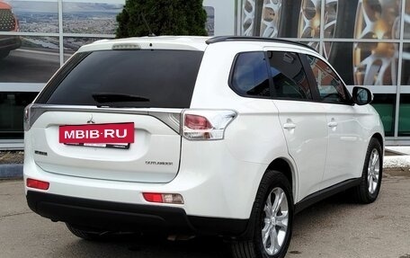Mitsubishi Outlander III рестайлинг 3, 2013 год, 1 536 000 рублей, 5 фотография