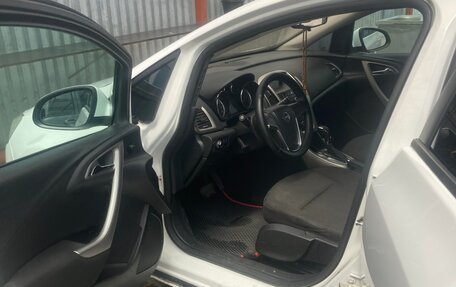 Opel Astra J, 2011 год, 440 000 рублей, 4 фотография