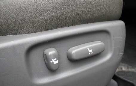 Toyota Land Cruiser Prado 120 рестайлинг, 2007 год, 1 899 000 рублей, 10 фотография