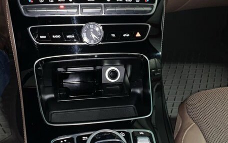 Mercedes-Benz E-Класс, 2016 год, 3 500 000 рублей, 14 фотография