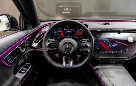 Mercedes-Benz E-Класс AMG, 2026 год, 15 700 000 рублей, 2 фотография