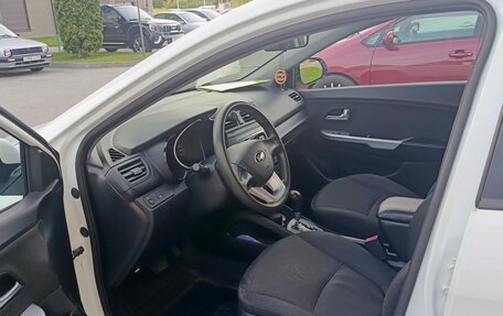 KIA Rio III рестайлинг, 2014 год, 850 000 рублей, 6 фотография