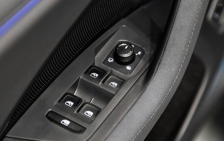Volkswagen Tiguan, 2026 год, 4 670 000 рублей, 21 фотография