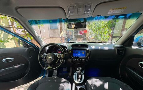 KIA Soul II рестайлинг, 2015 год, 1 400 000 рублей, 12 фотография