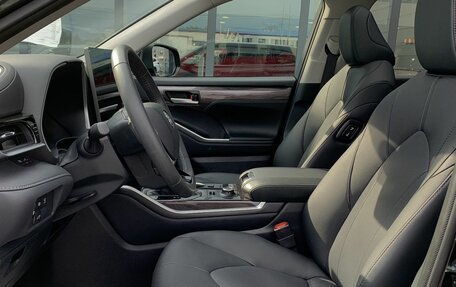Toyota Highlander, 2026 год, 5 399 000 рублей, 24 фотография