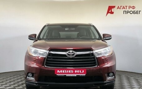 Toyota Highlander III, 2014 год, 2 899 000 рублей, 2 фотография