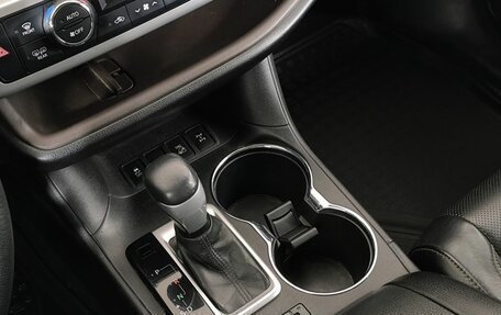 Toyota Highlander III, 2014 год, 2 899 000 рублей, 17 фотография