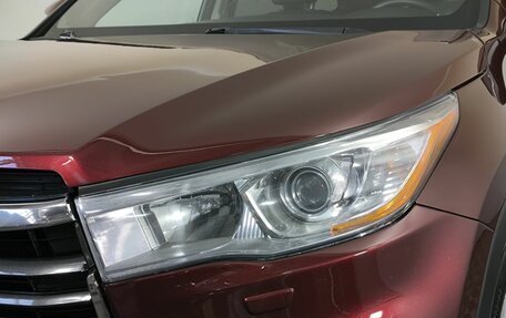 Toyota Highlander III, 2014 год, 2 899 000 рублей, 21 фотография