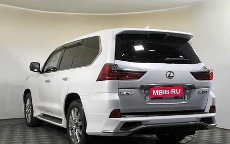 Lexus LX III, 2016 год, 6 800 000 рублей, 6 фотография