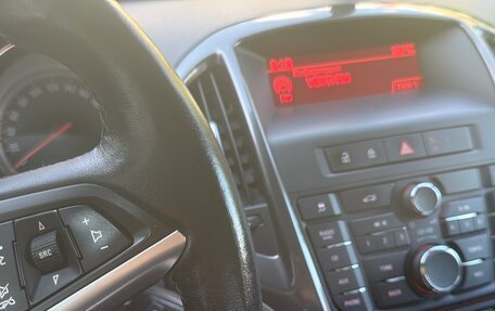 Opel Astra J, 2013 год, 910 000 рублей, 12 фотография