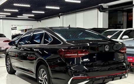 Volkswagen Lavida, 2025 год, 1 810 000 рублей, 13 фотография