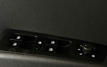 Skoda Superb III рестайлинг, 2013 год, 850 000 рублей, 10 фотография
