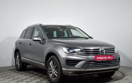 Volkswagen Touareg III, 2015 год, 2 279 000 рублей, 3 фотография