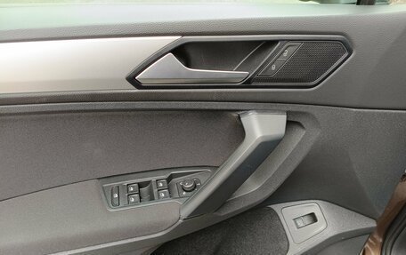 Volkswagen Tiguan II, 2020 год, 2 279 000 рублей, 16 фотография