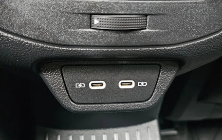 Volkswagen T-Roc I, 2022 год, 2 153 000 рублей, 16 фотография