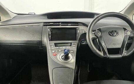 Toyota Prius, 2013 год, 1 138 500 рублей, 16 фотография
