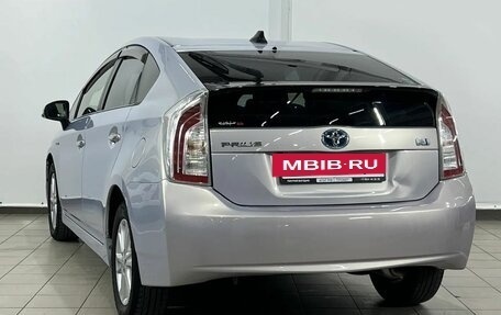 Toyota Prius, 2013 год, 1 138 500 рублей, 8 фотография