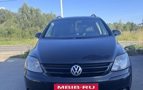 Volkswagen Golf Plus I, 2008 год, 525 000 рублей, 2 фотография