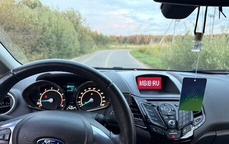 Ford Fiesta, 2016 год, 995 000 рублей, 8 фотография