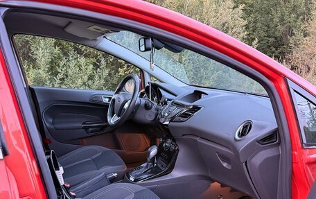 Ford Fiesta, 2016 год, 995 000 рублей, 12 фотография