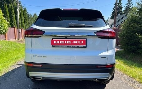 Geely Atlas, 2023 год, 2 150 000 рублей, 4 фотография