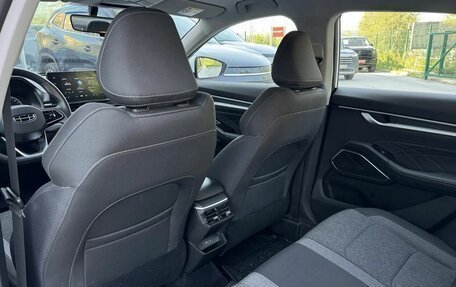 Geely Emgrand, 2024 год, 1 585 000 рублей, 18 фотография