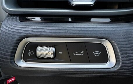 Geely Emgrand, 2024 год, 1 585 000 рублей, 28 фотография