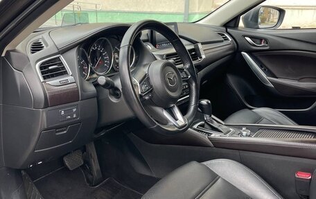 Mazda 6, 2016 год, 1 900 000 рублей, 2 фотография
