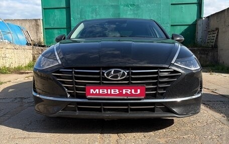 Hyundai Sonata VIII, 2020 год, 1 900 000 рублей, 1 фотография