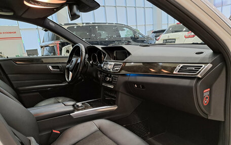 Mercedes-Benz E-Класс, 2013 год, 2 350 000 рублей, 15 фотография