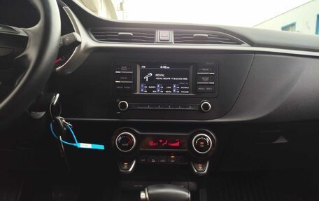 KIA Rio IV, 2020 год, 1 649 000 рублей, 16 фотография