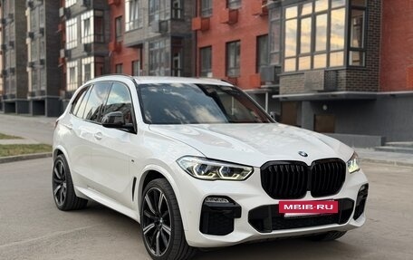 BMW X5, 2020 год, 5 900 000 рублей, 2 фотография