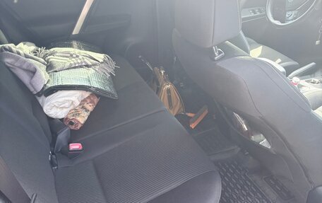 Toyota RAV4, 2013 год, 1 550 000 рублей, 13 фотография