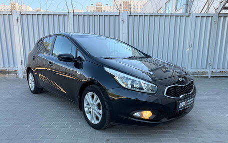 KIA cee'd III, 2015 год, 985 000 рублей, 4 фотография
