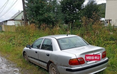 Mitsubishi Carisma I, 2001 год, 130 000 рублей, 2 фотография