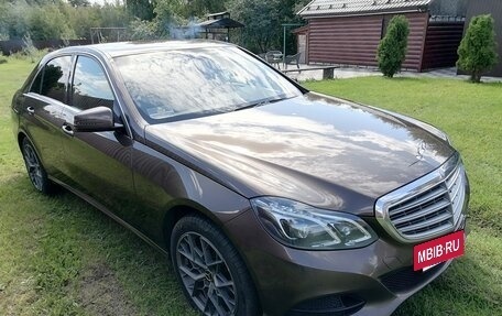 Mercedes-Benz E-Класс, 2013 год, 1 990 000 рублей, 9 фотография