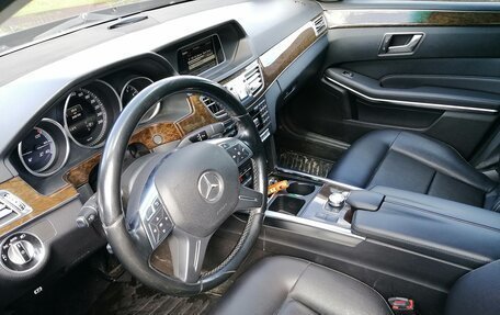Mercedes-Benz E-Класс, 2013 год, 1 990 000 рублей, 11 фотография