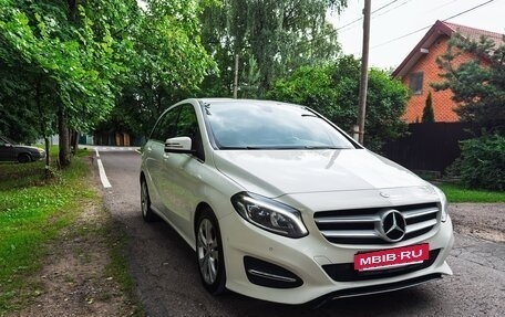 Mercedes-Benz B-Класс, 2016 год, 1 400 000 рублей, 5 фотография
